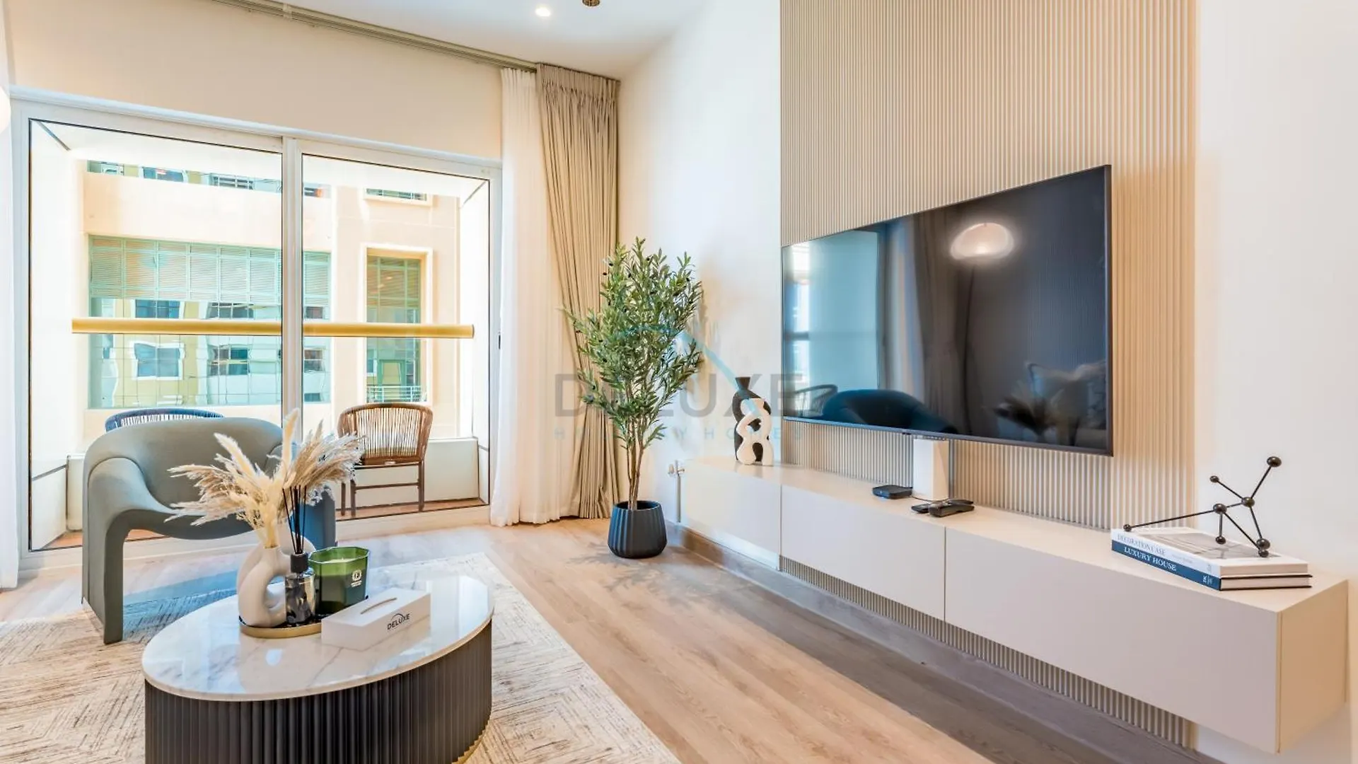 Renovated 1Br With Partial Sea And City Views Near Beach, Elite Residence, Dubai Marina By Deluxe Holiday Homes