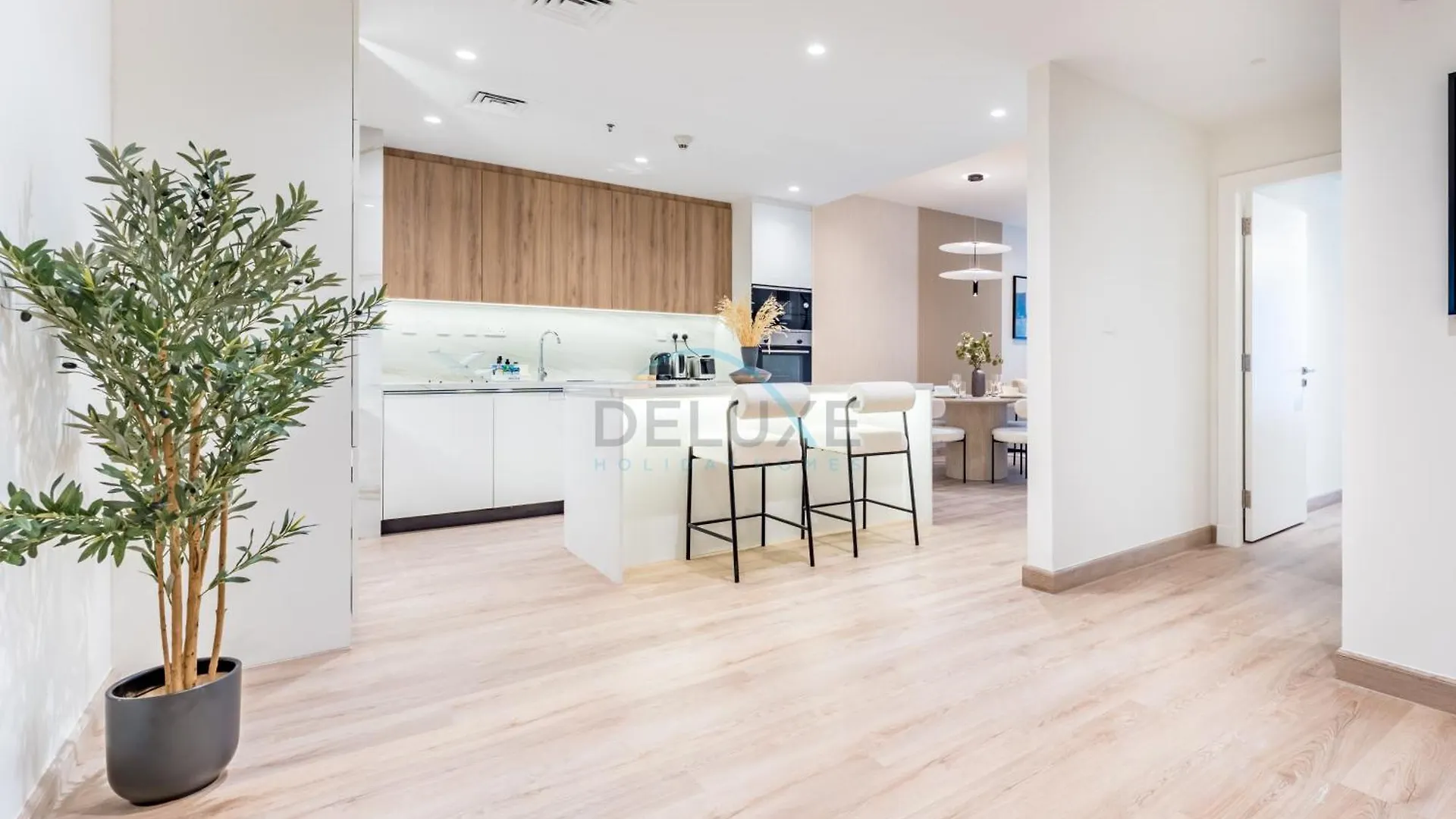 Apartment Renovated 1Br With Partial Sea And City Views Near Beach, Elite Residence, Dubai Marina By Deluxe Holiday Homes United Arab Emirates